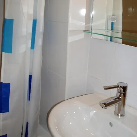 Apartment Apartamento Na 1.o Linha Da Da Rocha *
